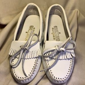 NWOT Minnetonka made in USA 🇺🇸 leather moccasins